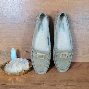 Uggs loafers size 8
